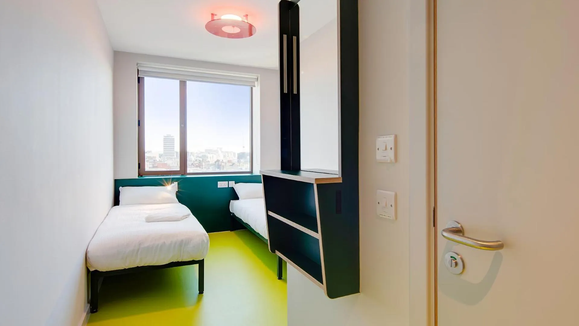 Clink I Lar Hostel Dublin 0*,